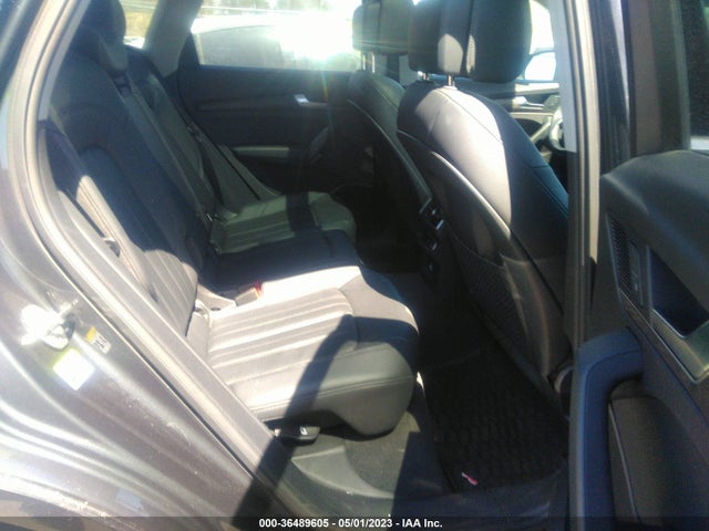 WA1BNBFY0J2088678 Audi Q5 Premium Plus