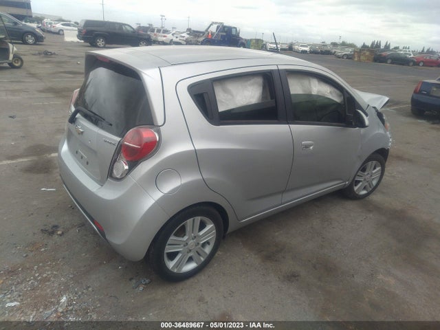 Chevrolet SPARK LS 2015 KL8CB6S91FC785666 Image 4
