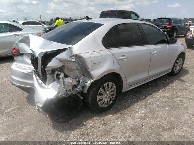 3VW267AJ1GM237690 Volkswagen Jetta Sedan 1.4t S W/technology