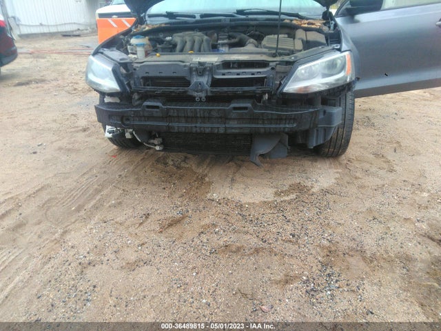3VW2K7AJ7EM423842 Volkswagen Jetta Sedan S