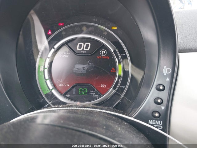 2017 Fiat 500e, VIN: 3C3CFFGE2HT565451
