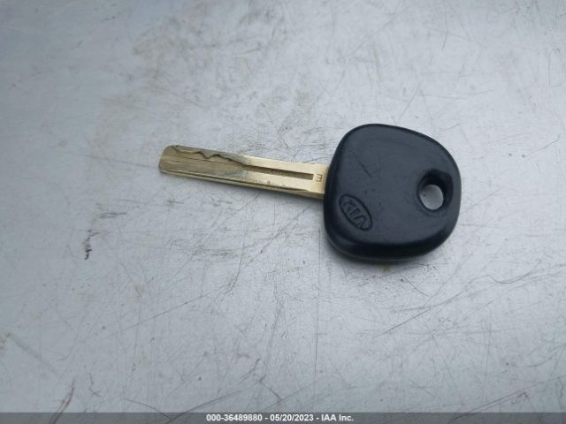KNADM4A30G6568646 KIA RIO LX