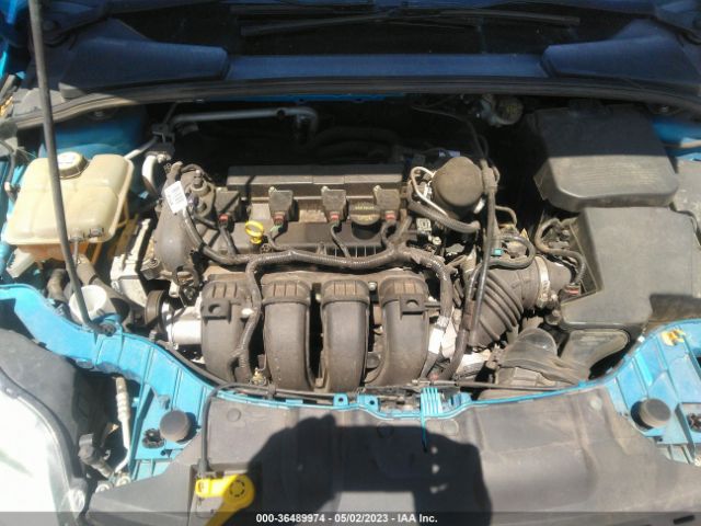 1FADP3F2XEL294459 Ford FOCUS SE