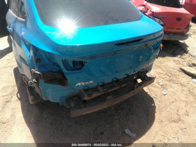 1FADP3F2XEL294459 Ford FOCUS SE