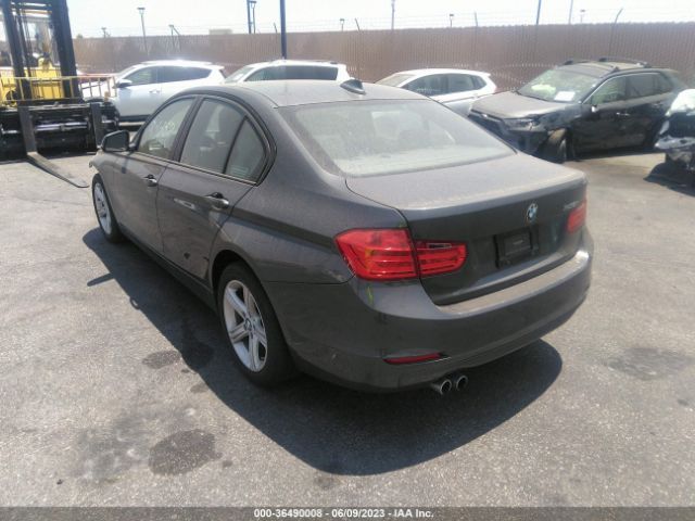 WBA3C1C51FK121597 BMW 3 Series 328i