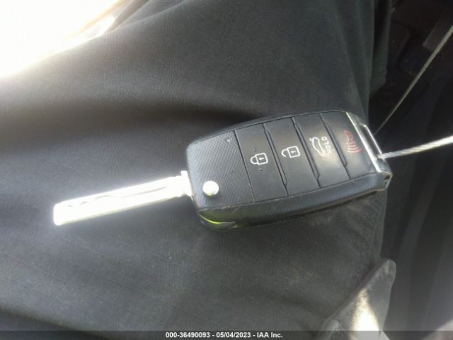 KNADM4A30E6349523 KIA RIO LX