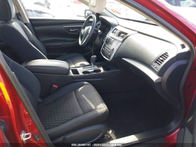 1N4AL3AP0HC279104 Nissan Altima 2.5 S