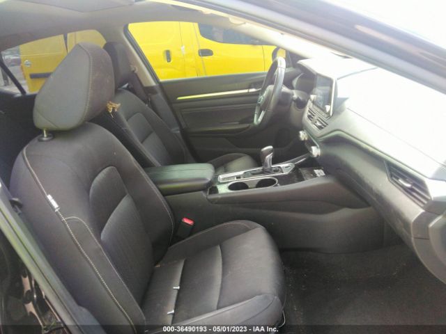 3N6CM0KN1FK709061 Nissan Nv200 S