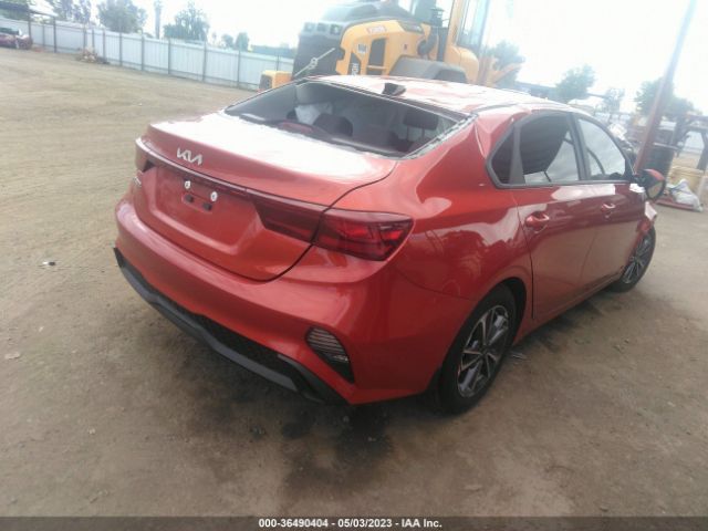 3KPF24AD6PE570065 KIA Forte Lxs