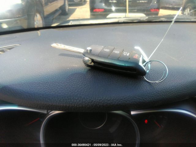 5XXGM4A7XFG443964 KIA Optima Lx