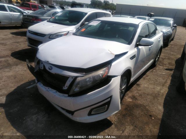 5XXGM4A7XFG443964 KIA Optima Lx