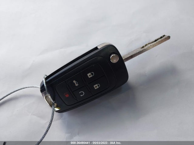 Chevrolet IMPALA LT 2017 2G1105S3XH9171745 Image 3