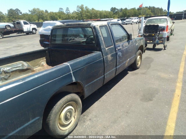 1983 CHEVROLET S TRUCK S10 VIN: 1GCBS14Y1D2181225