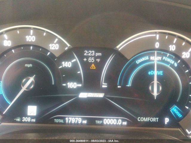 WBAJA9C54KB389582 BMW 5 Series 530e Iperformance