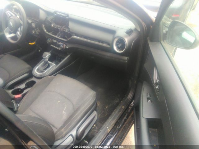 3KPF24AD8KE066075 KIA Forte Lxs