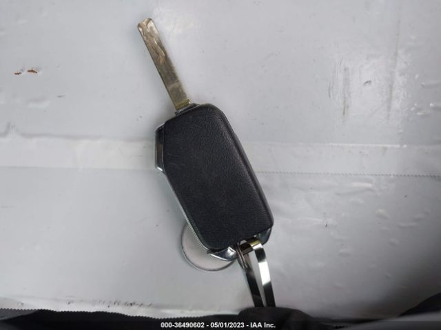 KNDEU2AA8M7133180 KIA SELTOS S