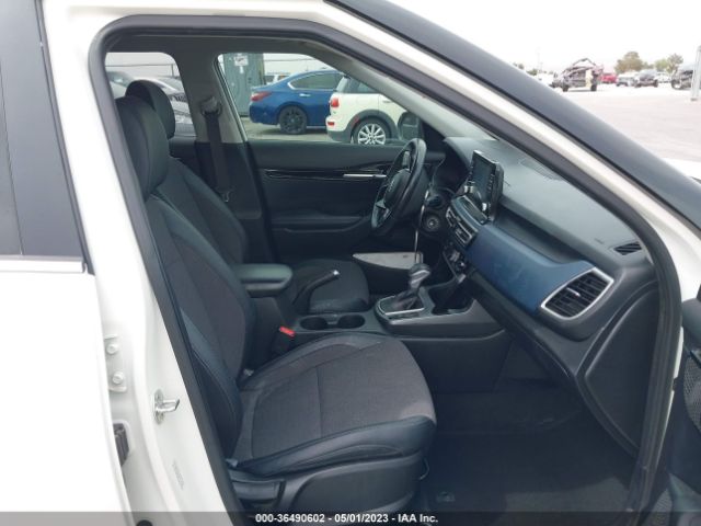 KNDEU2AA8M7133180 KIA SELTOS S