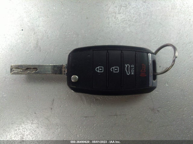 KIA Optima Lx 2016 KNAGT4L38G5078281 Image 11