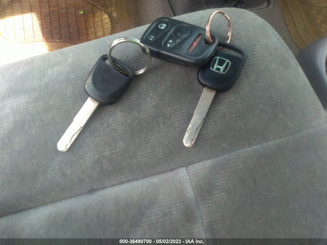 2004 HONDA ODYSSEY EX-RES VIN: 5FNRL18824B117567