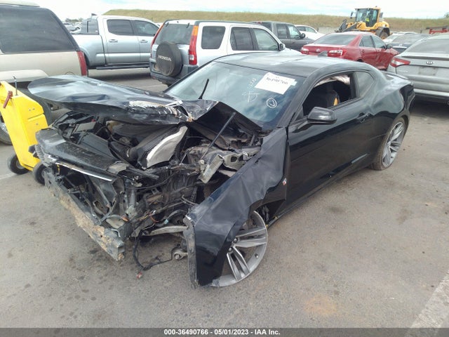 Chevrolet Camaro 1lt 2018 1G1FB1RS7J0160613 Image 2