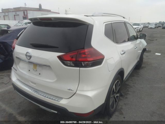 JN8AT2MT0JW469894 Nissan Rogue Sl