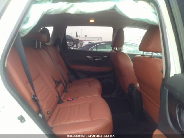 JN8AT2MT0JW469894 Nissan Rogue Sl