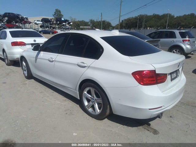 BMW 3 Series 320i 2015 WBA3B1C59FK139333 Image 3