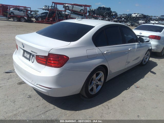 BMW 3 Series 320i 2015 WBA3B1C59FK139333 Image 4