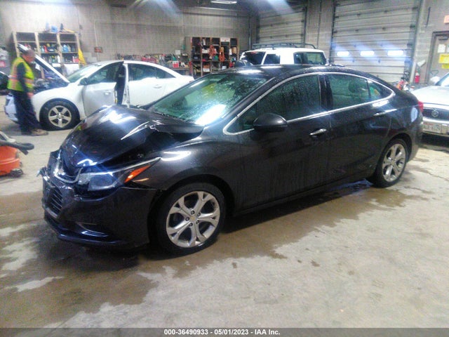 Chevrolet Cruze Premier 2017 1G1BF5SM6H7270771 Image 2