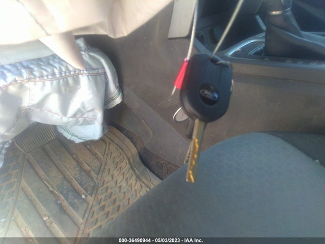 Ford ESCAPE SE 2018 1FMCU9GD7JUC20031 Image 3