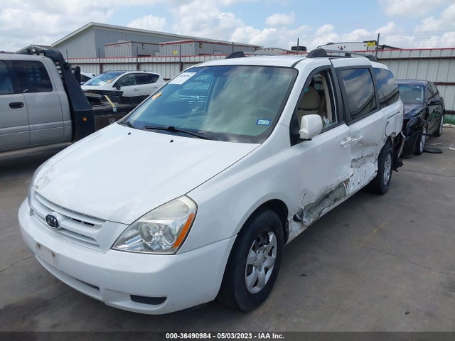 2008 KIA SEDONA LX VIN: KNDMB233086267970