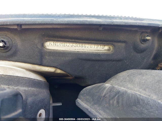 2008 KIA SEDONA LX VIN: KNDMB233086267970