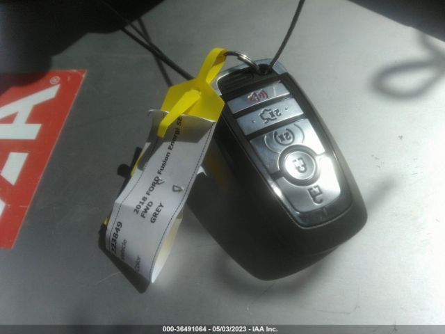 3FA6P0PU4JR274551 Ford Fusion Energi Se