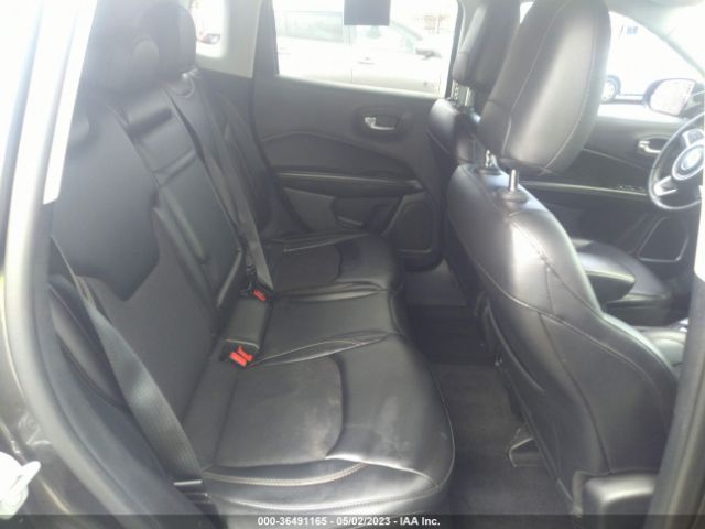 3C4NJCBB3JT140552 Jeep Compass Latitude
