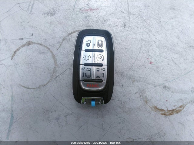 2C4RC1BG1HR809877 Chrysler Pacifica Touring-l
