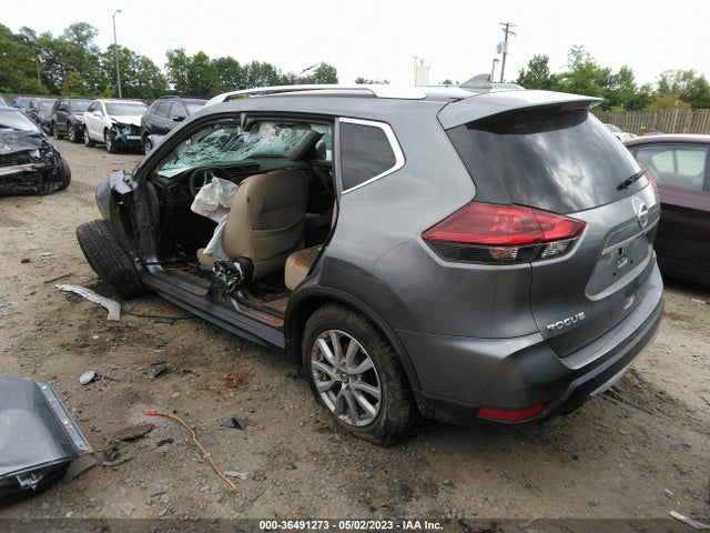 2018 NISSAN ROGUE SV VIN: KNMAT2MV6JP581414