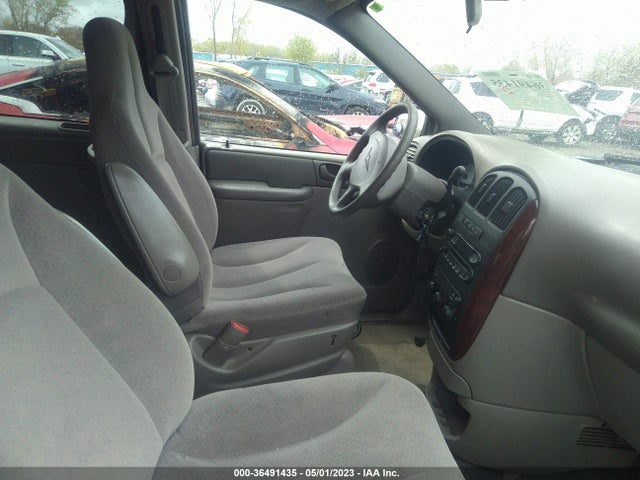 2003 CHRYSLER TOWN & COUNTRY VIN: 2C4GP24R03R322131