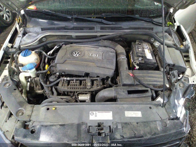 2014 VOLKSWAGEN JETTA SEDAN SE VIN: 3VWD17AJ3EM301698