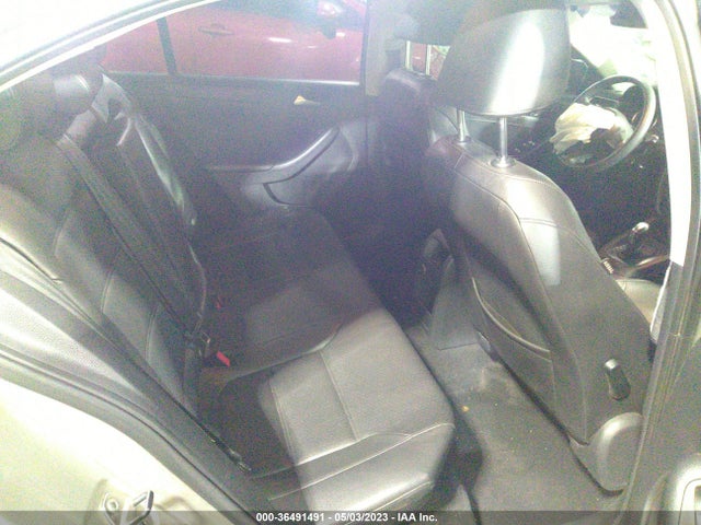 2014 VOLKSWAGEN JETTA SEDAN SE VIN: 3VWD17AJ3EM301698