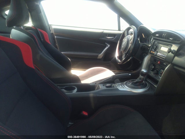 2013 SCION FR-S VIN: JF1ZNAA13D2720754