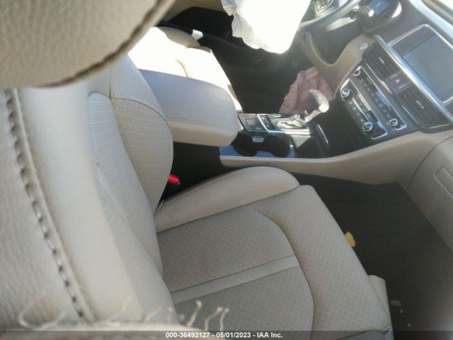 5XXGU4L34HG159355 KIA OPTIMA EX