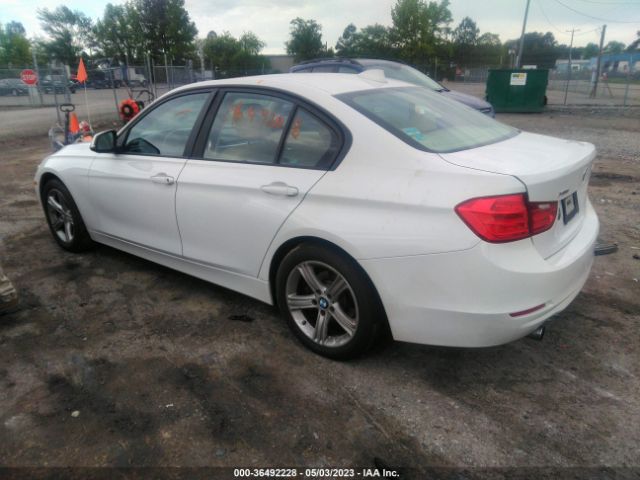 WBA3C3G50FNT51944 BMW 3 Series 320i Xdrive