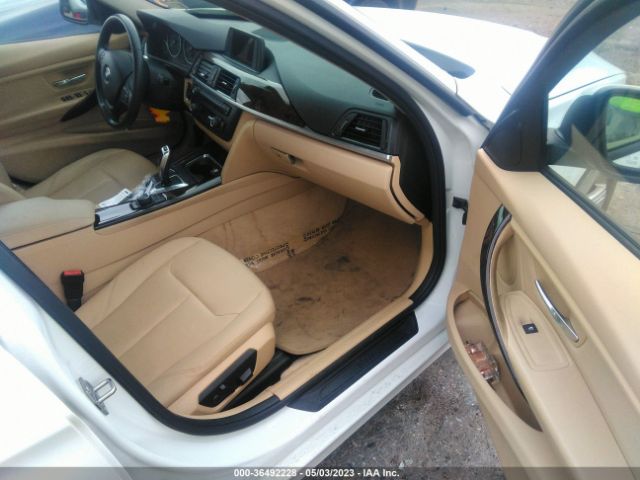WBA3C3G50FNT51944 BMW 3 Series 320i Xdrive