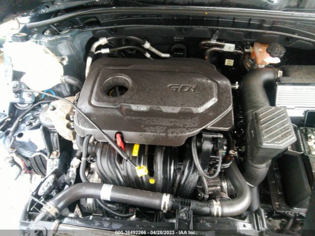 KNDPMCACXK7602833 KIA Sportage Lx