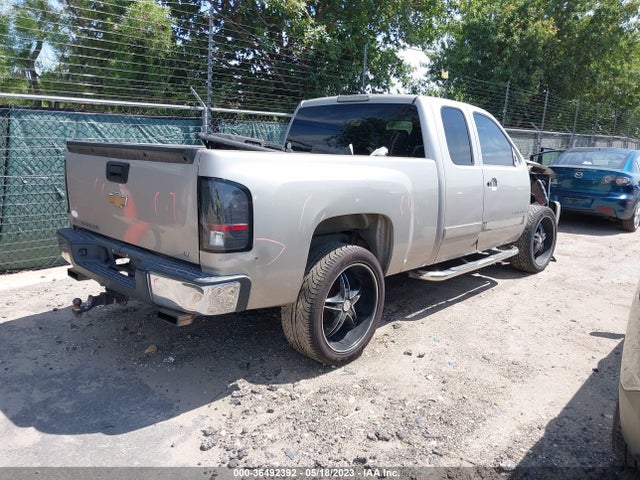2008 CHEVROLET SILVERADO 1500 LT W/1LT VIN: 1GCEC19J68Z308358