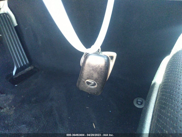 JTHBA1D29H5043661 Lexus Is Is Turbo