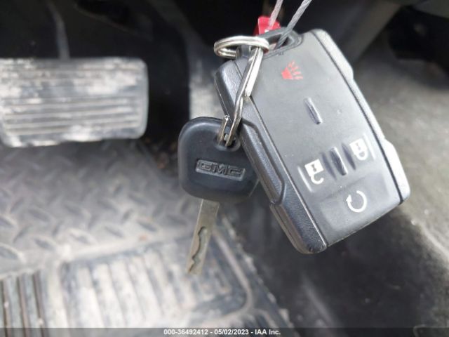 1GTV2UEC7FZ318924 GMC Sierra 1500 Sle