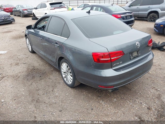 3VWD07AJXFM339689 Volkswagen Jetta Sedan 1.8t Se