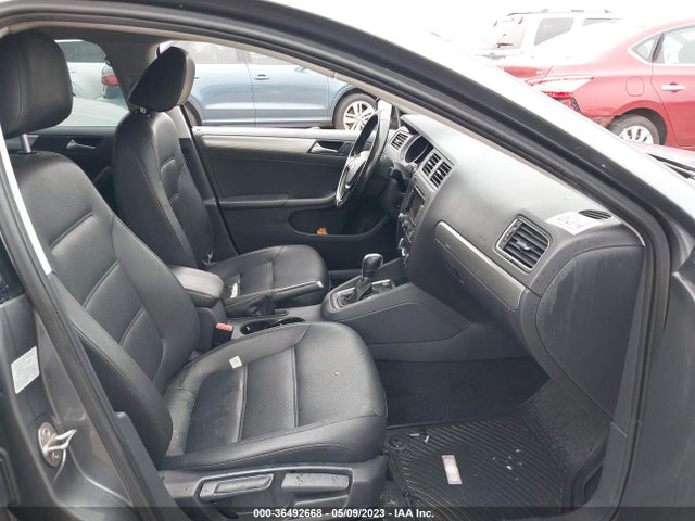 3VWD07AJXFM339689 Volkswagen Jetta Sedan 1.8t Se