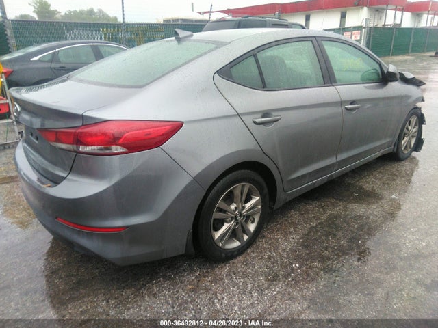 2018 HYUNDAI ELANTRA SEL VIN: 5NPD84LF8JH330278